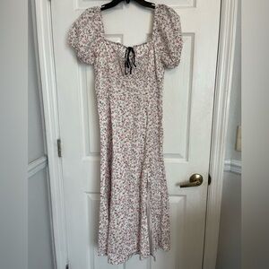 Floral long dress with a small slit